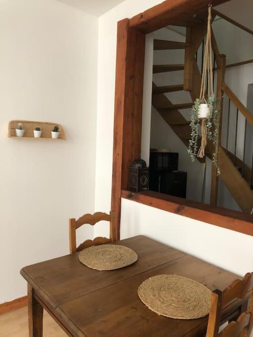 Appartement En Duplex A โอซอน ภายนอก รูปภาพ